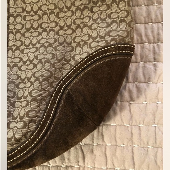 Coach Signature Logo Suede Womens Brown Tan Hobo Shoukder Bag Purse F0732-F10924 - Picture 4 of 12
